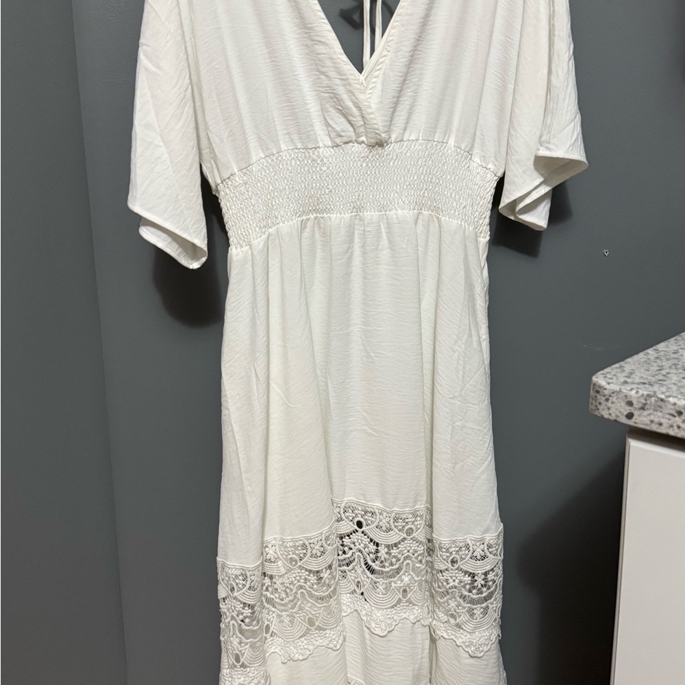 Elegant White Lace Trim Dress
